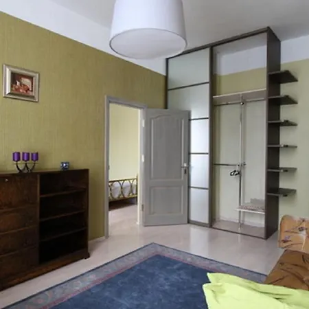 Gertrudes Street Apartment Apartment *