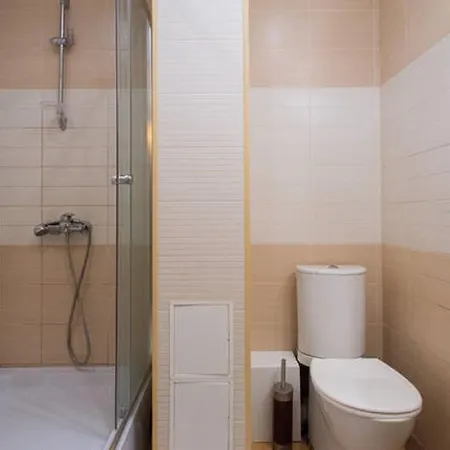 Gertrudes Street Apartment